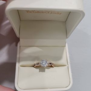 10k rose gold, 3/8 diamond ring from jared. Size 6